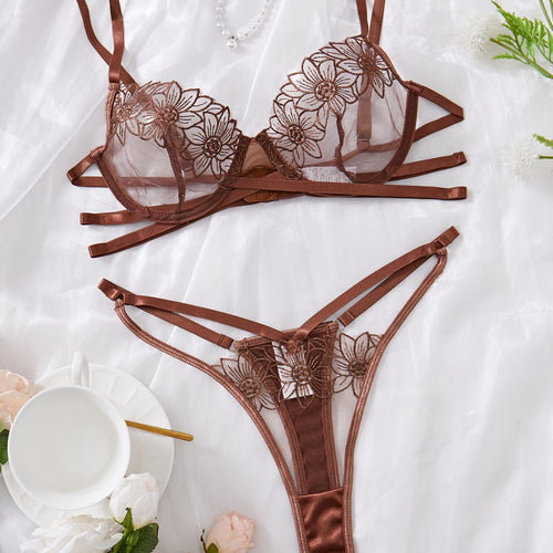 2pcs French elegance ,exquisitely embroidered with lace and straps