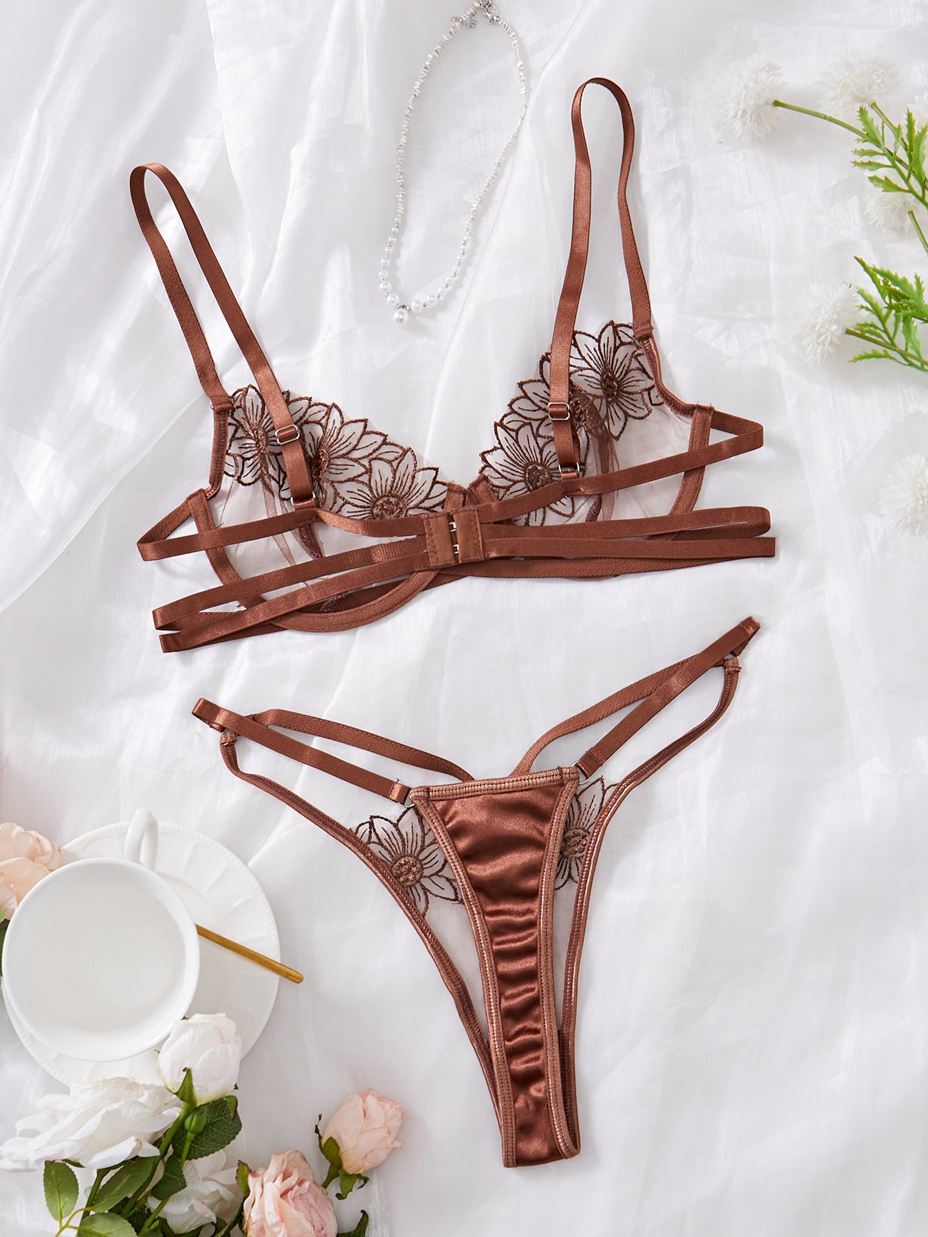 2pcs French elegance ,exquisitely embroidered with lace and straps