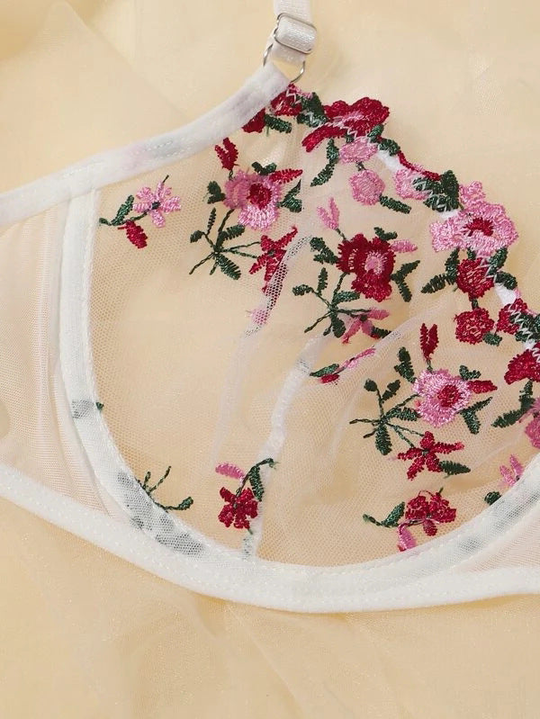 Flower embroidery white 3pcs